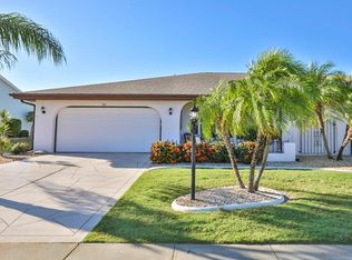 310 Stroll Ln, Sun City Center, FL 33573