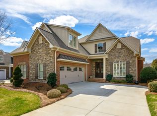 110 Sycamore Park Ln, Bermuda Run, NC 27006