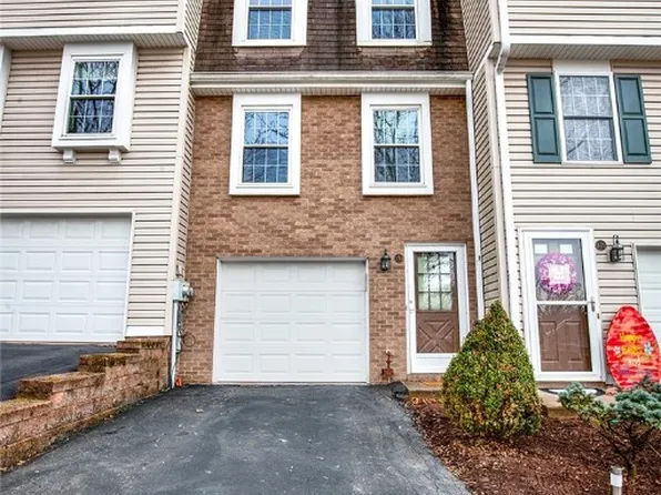 130 Saxonwald Ln, Pittsburgh, PA 15234