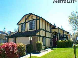 8818 Hollowstone Way, Sacramento, CA 95828