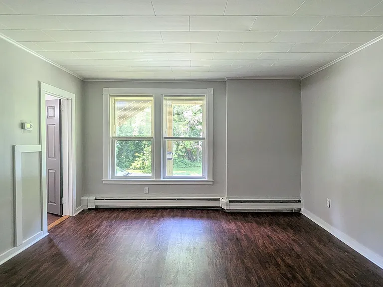 230 Main Street — Photo 7