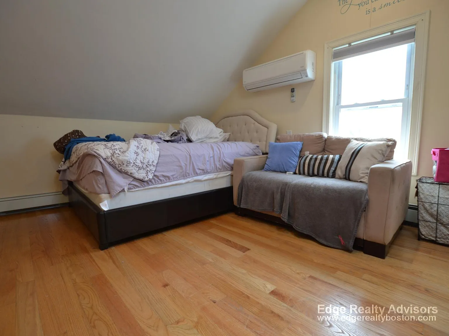 Studio, 550 sqft, $2,200 — Photo 3