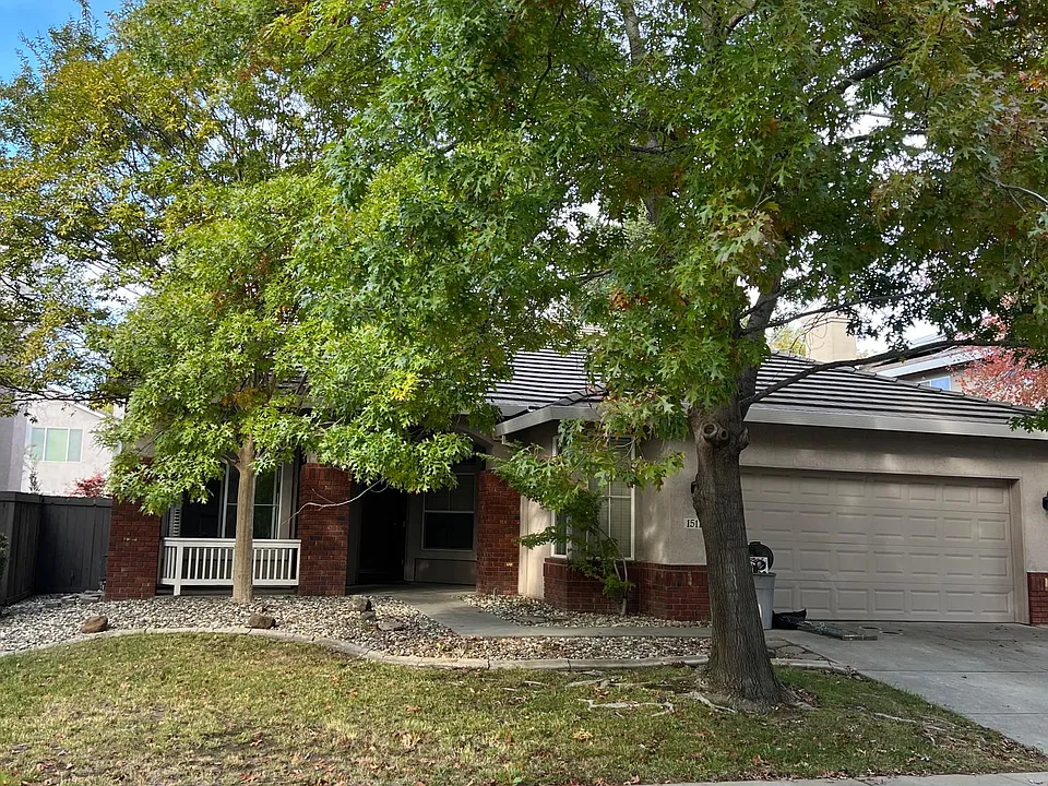 1511 Edgemore Ave