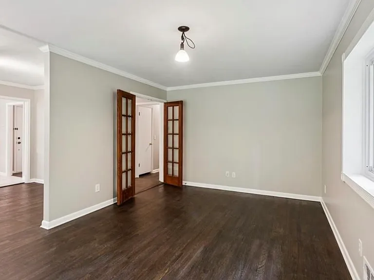 667 Brookline Dr SE — Photo 7