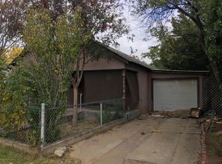 305 S Hoyne Ave, Fritch, TX 79036