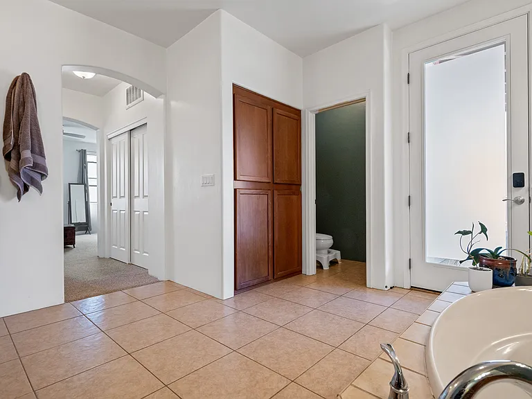 282 E Croydon Park Rd — Photo 22