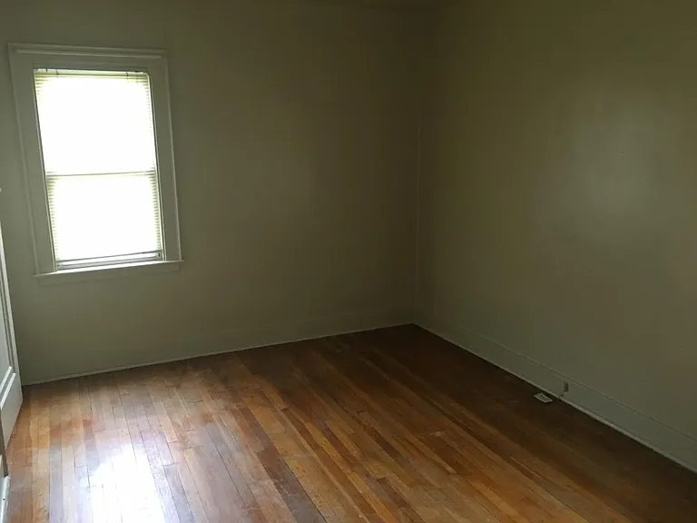 103 Sumner Ave #1 — Photo 4