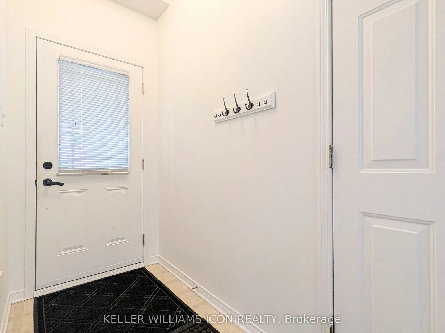 3 bed, $2,600 — Photo 2
