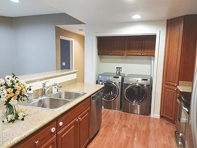 Kitchen - With Washer and Dryer