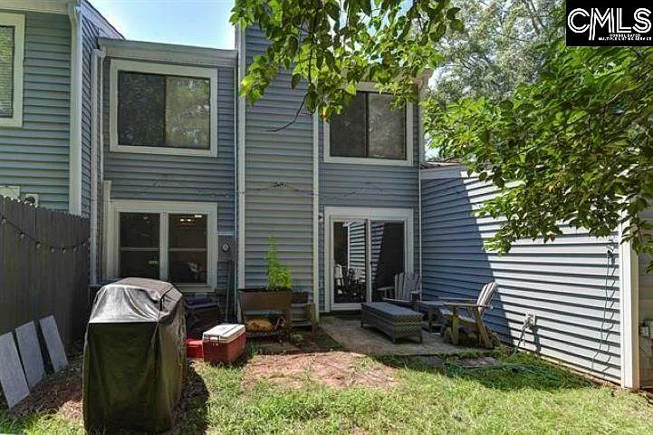 2 bed, 1321 sqft, $1,750 — Photo 2