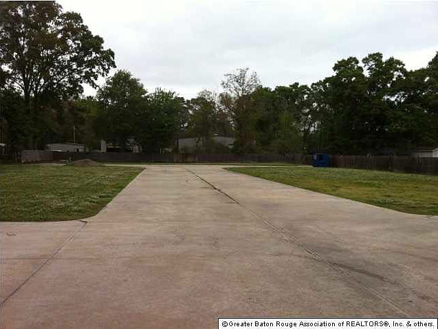 1st image of 9889 Old Hammond Hwy APT 7