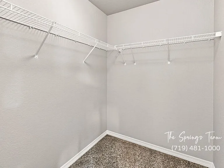 5338 Kingscote Dr — Photo 27