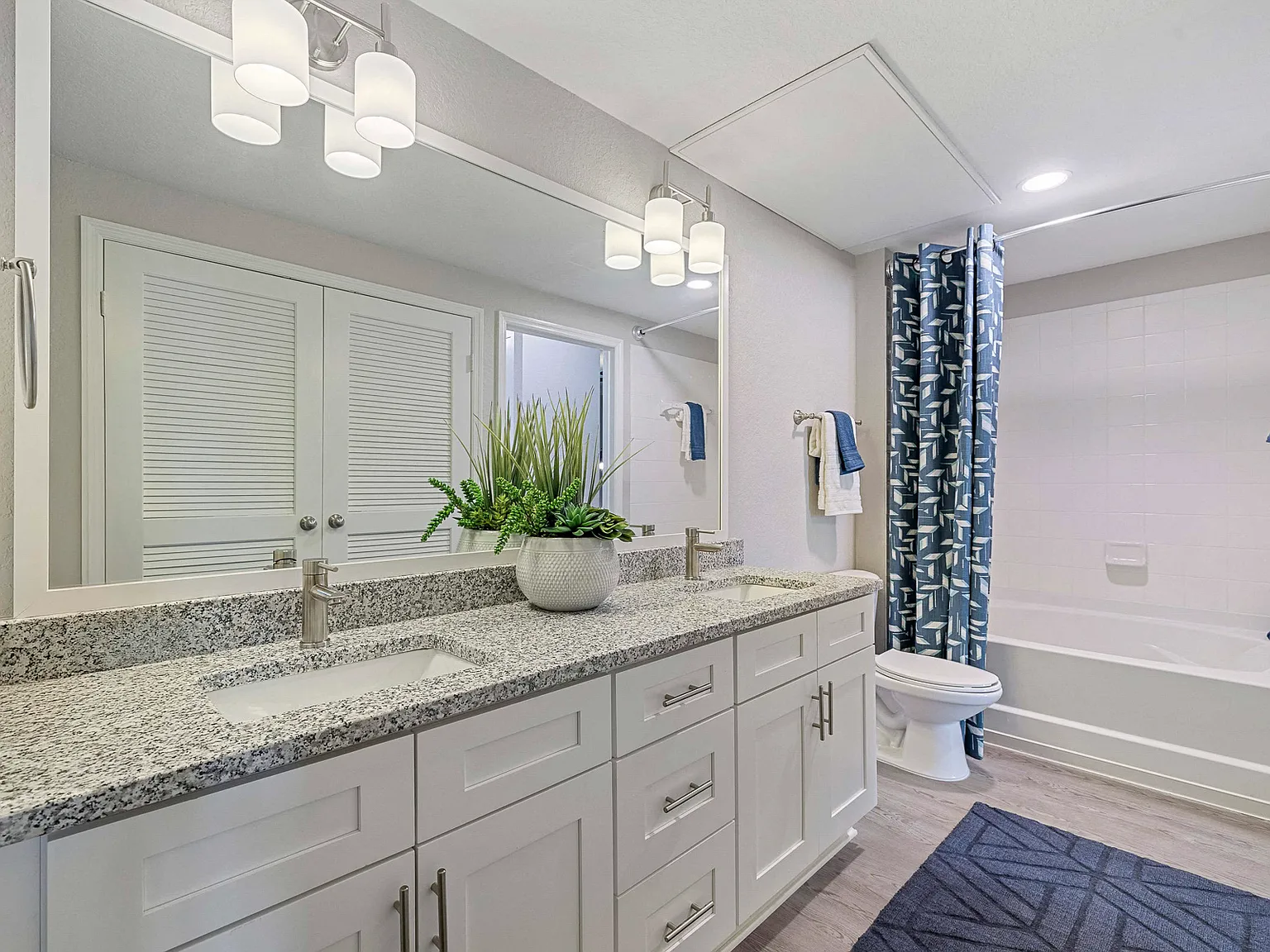 Reserve At Beachline Apartments — Photo 4