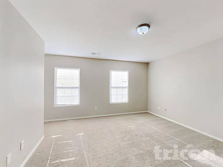 4628 Meadowfield Rd — Photo 7