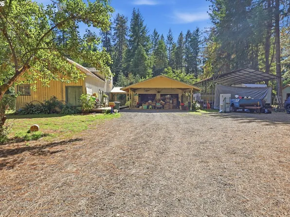 88687 Evers Rd, Elmira, OR 97437