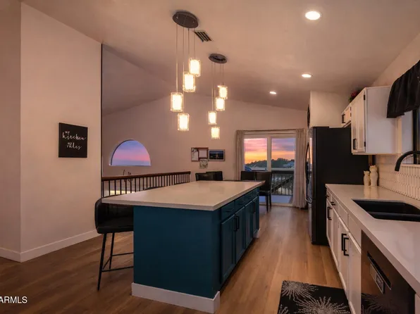 5056 E DALLAS Street, Mesa, AZ 85205