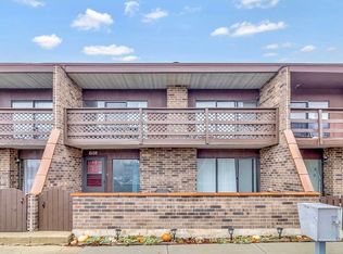 1508 Kenneth Cir, Elgin, IL 60120