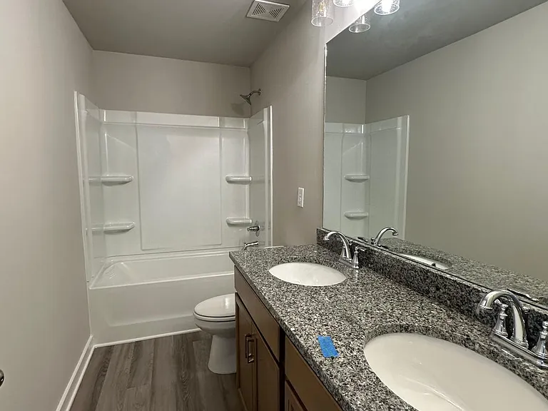 10788 Prairie Lake Dr — Photo 31