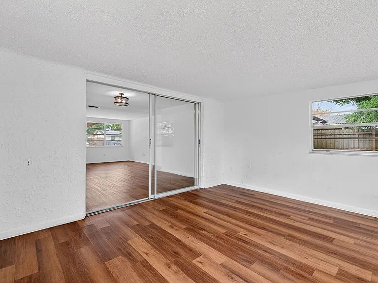 8626 Robilina Rd — Photo 21