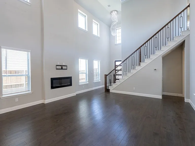 8521 Ottowa Rdg — Photo 12