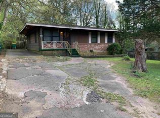 699 Conley Rd, Forest Park, GA 30297