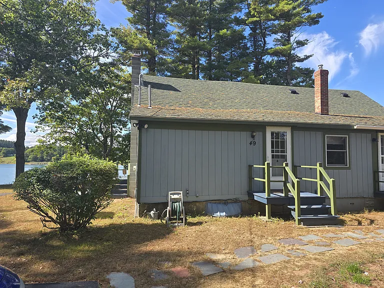 49 Riverview Dr #A — Photo 5