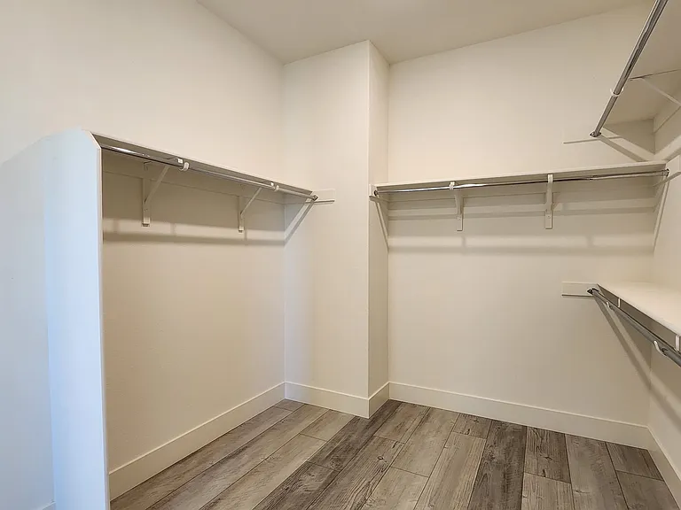 1512 Umbria Ct — Photo 21