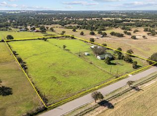 561 W Dry Creek Rd, Poolville, TX 76487