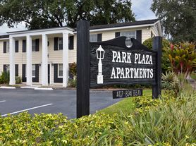 Park Plaza Apartments