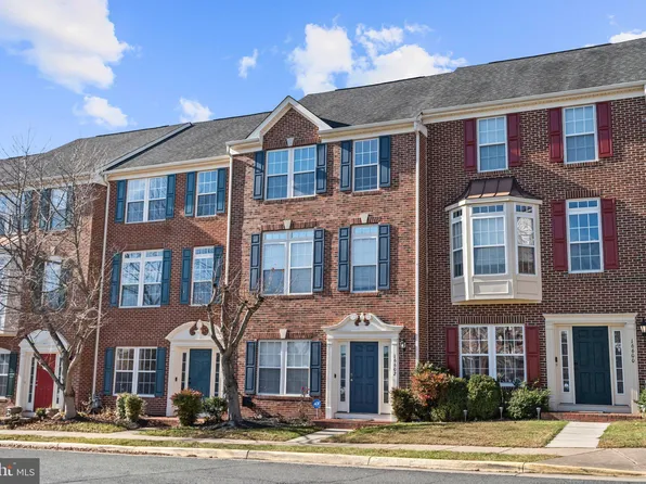 16602 Barge Cir, Woodbridge, VA 22191