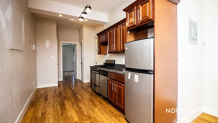 Rented by Nooklyn NYC LLC | media 12