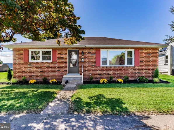 2514 S 3rd St, Steelton, PA 17113