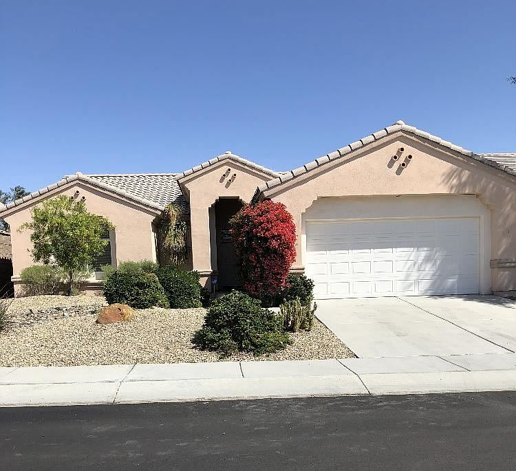 1st image of 78804 Tamarisk Flower Dr