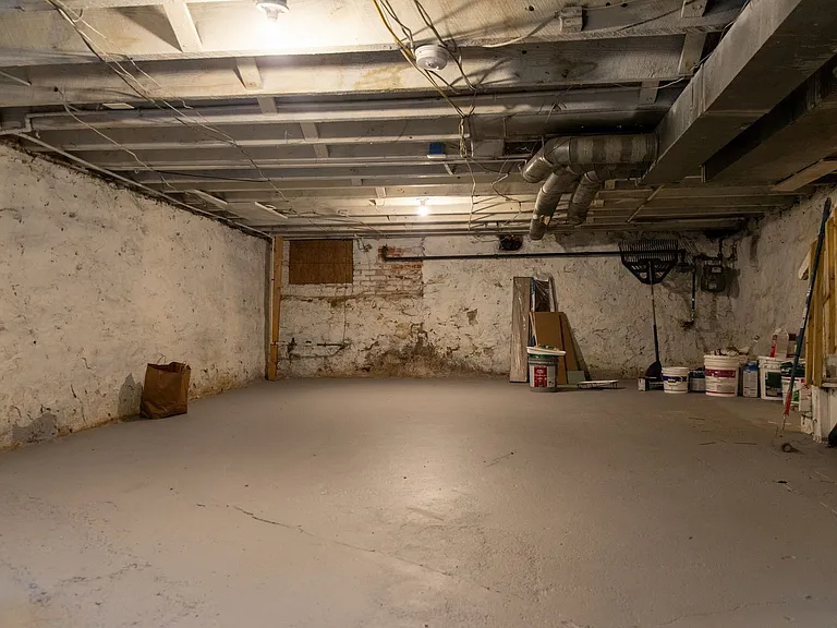 505 Denison St — Photo 22