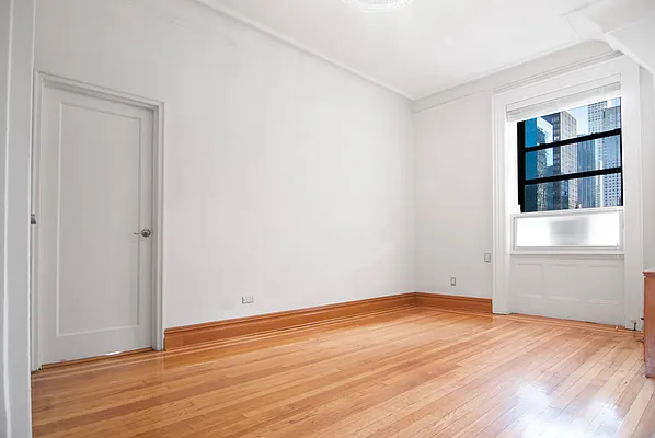 Rented by WAM Partners - William Moses Co. | media 22