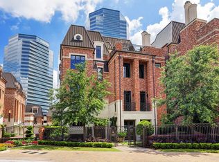 1232 Rue De La Paix Way, Houston, TX 77056