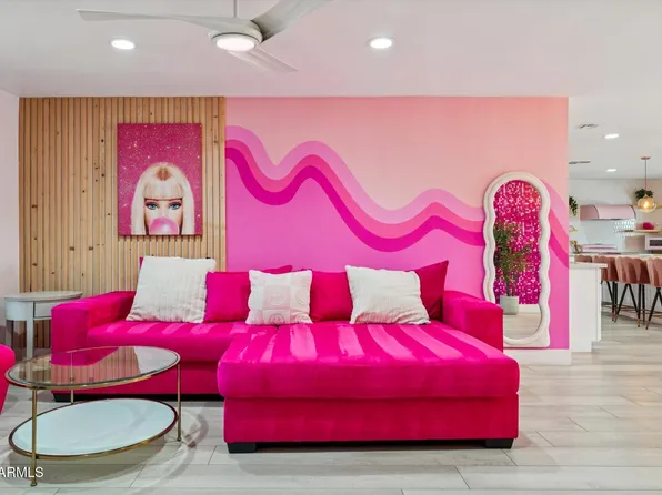 2190 E GREENWAY Drive, Tempe, AZ 85282