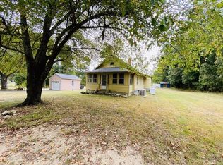 153 Thomas St, Middleboro, MA 02346