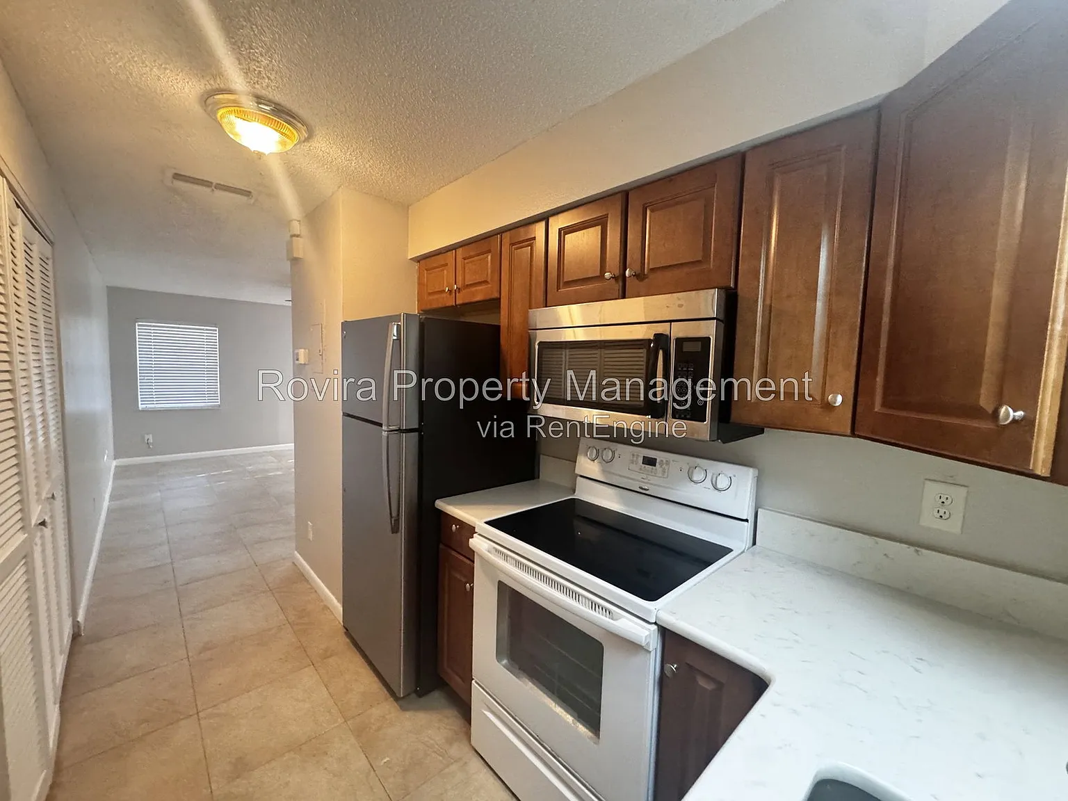 1 bed, 1.0 bath, 800 sqft, $1,250 — Photo 4