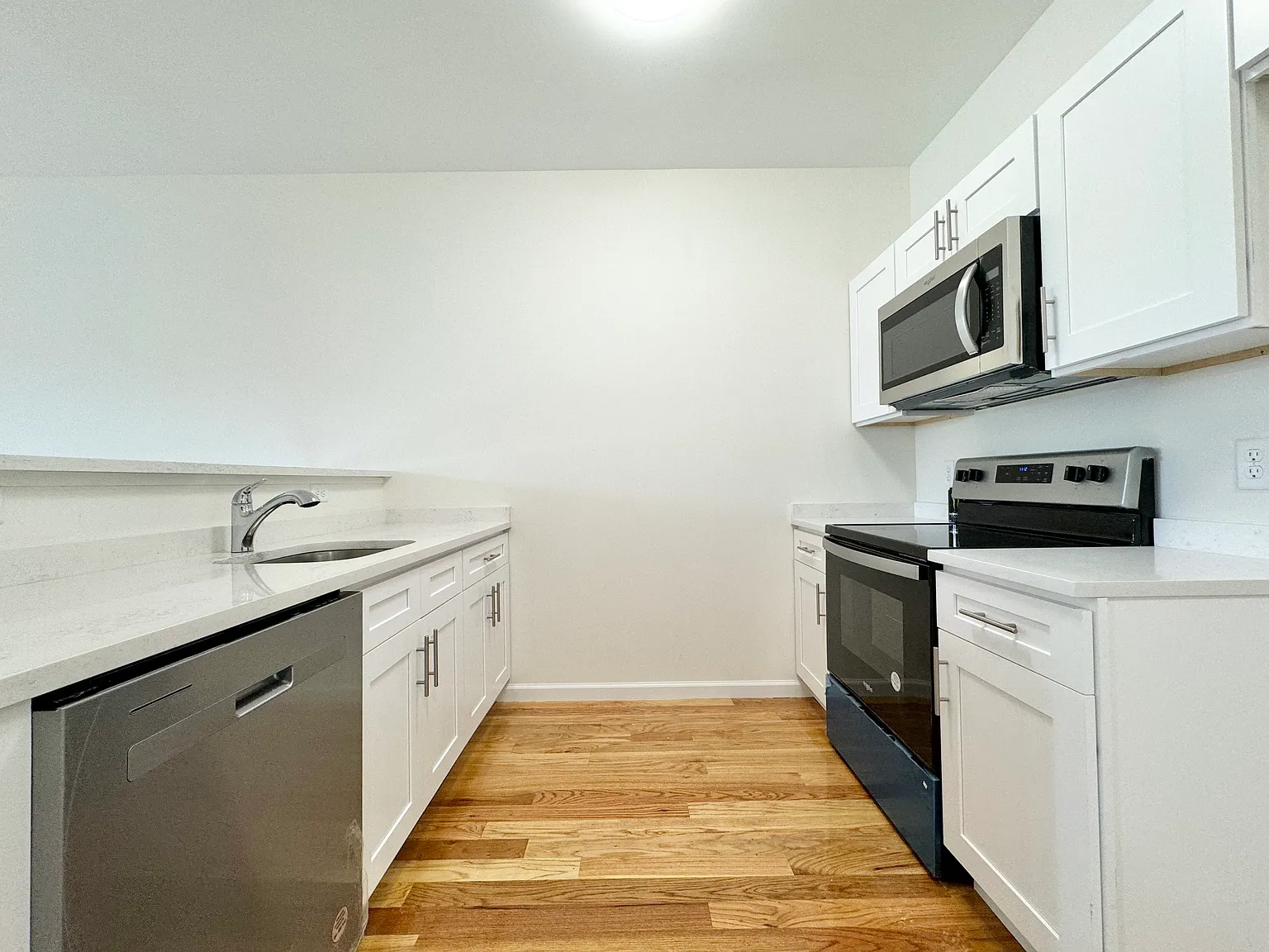 1269 Main St — Photo 3