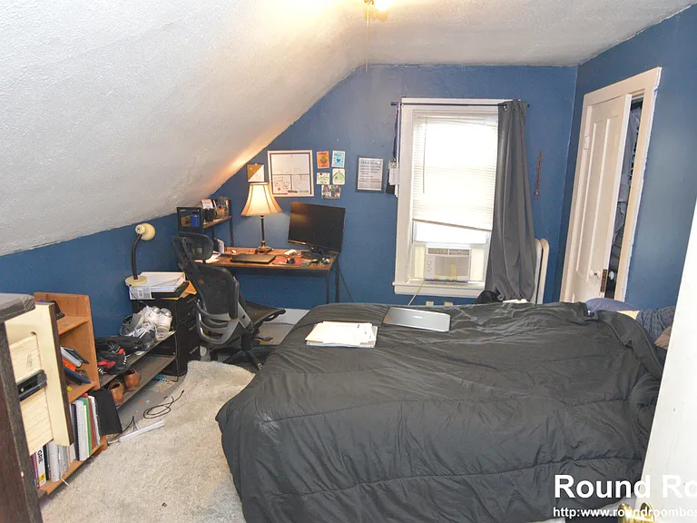 32 Linden St #2 — Photo 8