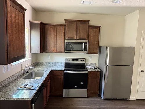 1410 Canopy Dr #1 Photo 1