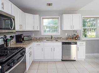 84 Deer Valley Dr, Nesconset, NY 11767