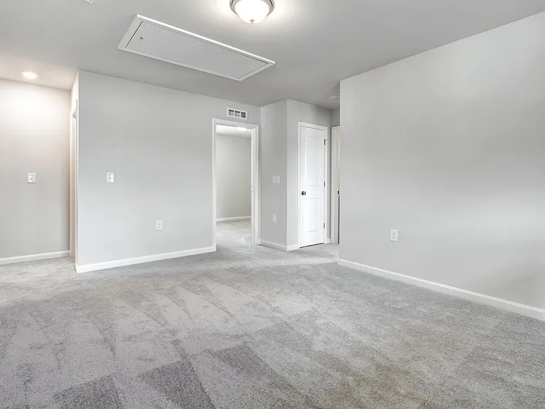 Bellevue Manor Ln — Photo 6