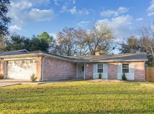 13810 Templar Ln, Sugar Land, TX 77498