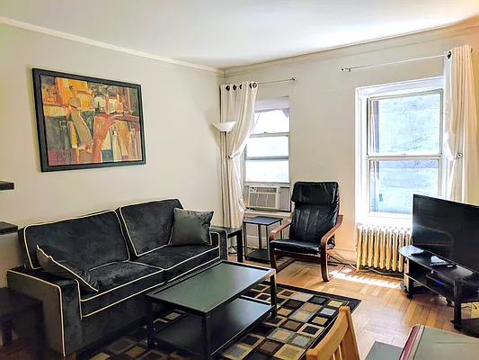 Rented by Mirador Real Estate | media 2