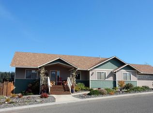 2245 Sunset Rdg, McKinleyville, CA 95519