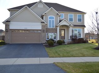 26640 W Red Apple Rd, Plainfield, IL 60585