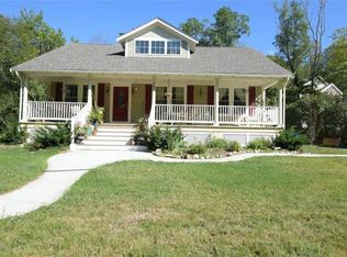 139 Main St, North Smithfield, RI 02896