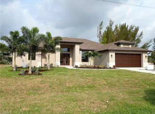 2712 SW 4th Pl, Cape Coral, FL 33914